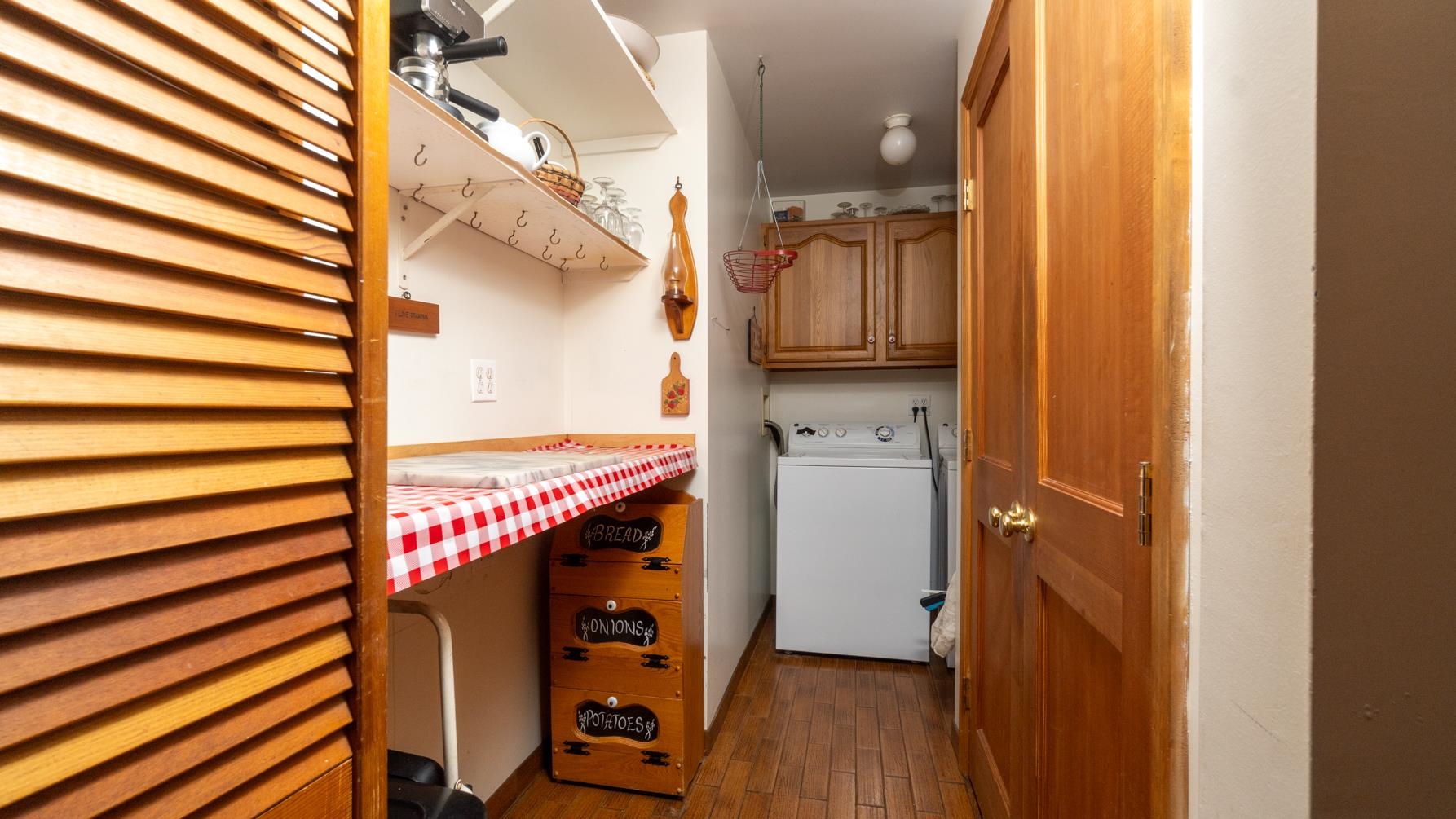 36 Eastman Street Nashua, NH 03060 - Photo 13 of 42