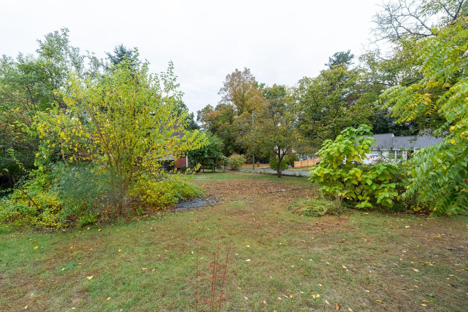 36 Eastman Street Nashua, NH 03060 - Photo 35 of 42