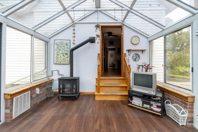 $525,000 | 36 Eastman Street, Nashua, NH 03060