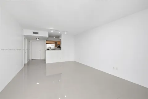 $425,000 | 335 South Biscayne Boulevard, Unit 2604, Miami, FL 33131