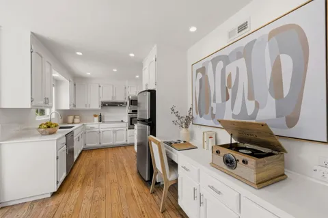 $1,988,000 | 731 26th Avenue, San Mateo, CA 94403