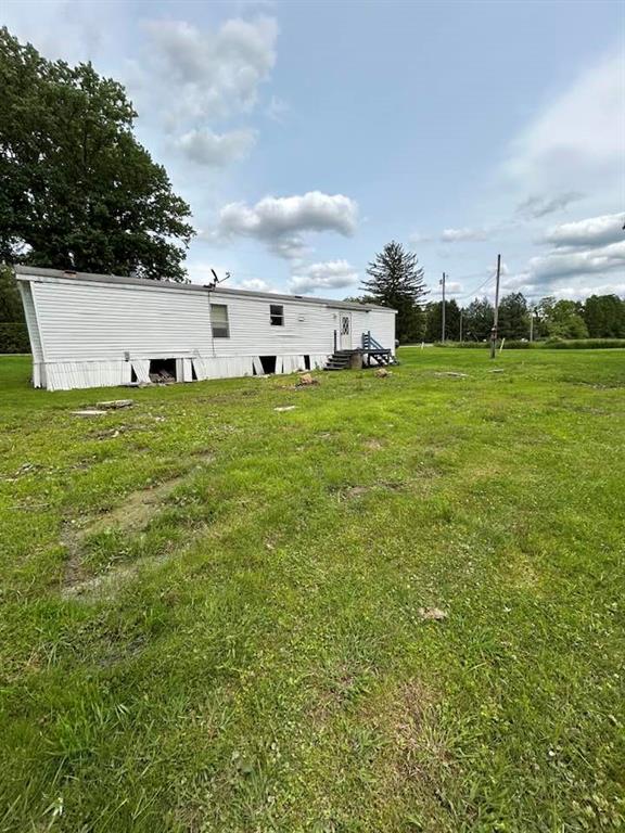 665 Superior Road Derry, PA 15627 - Photo 3 of 14