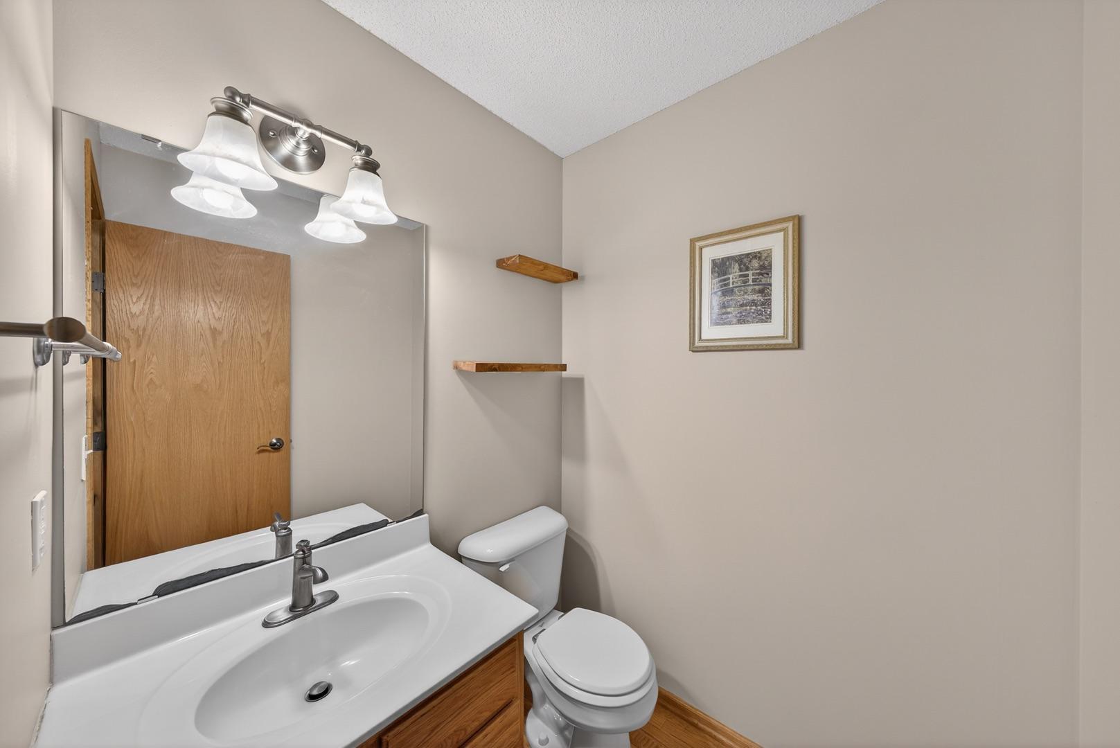 3069 Venice Lane Northwest Rochester, MN 55901 - Photo 3 of 31