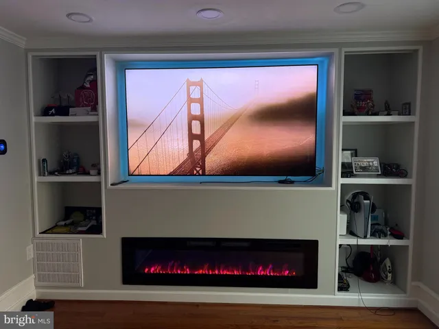 $3,000 | 218 Stevenson Square, Alexandria, VA 22304