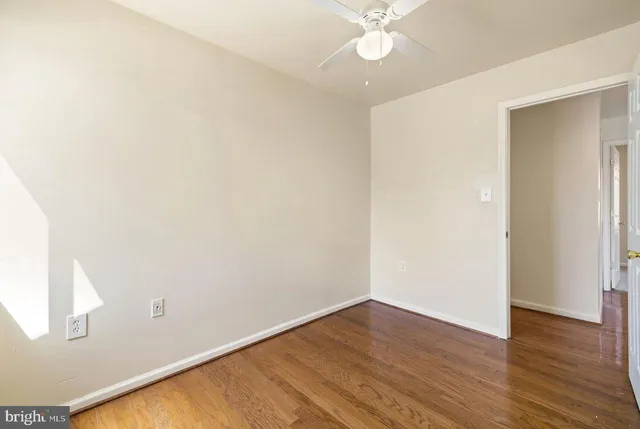 $3,000 | 218 Stevenson Square, Alexandria, VA 22304