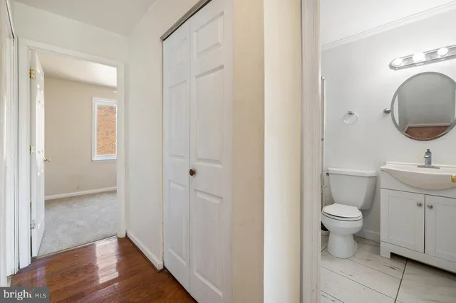 $2,995 | 218 Stevenson Square, Alexandria, VA 22304