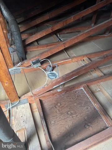 $2,995 | 218 Stevenson Square, Alexandria, VA 22304