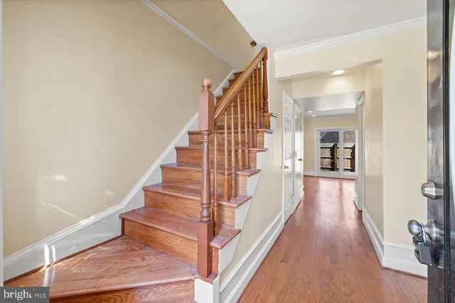 $3,000 | 218 Stevenson Square, Alexandria, VA 22304