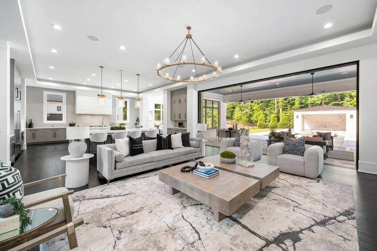 5211 Powers Ferry Road Northwest Sandy Springs, GA 30327 - Photo 6 of 106