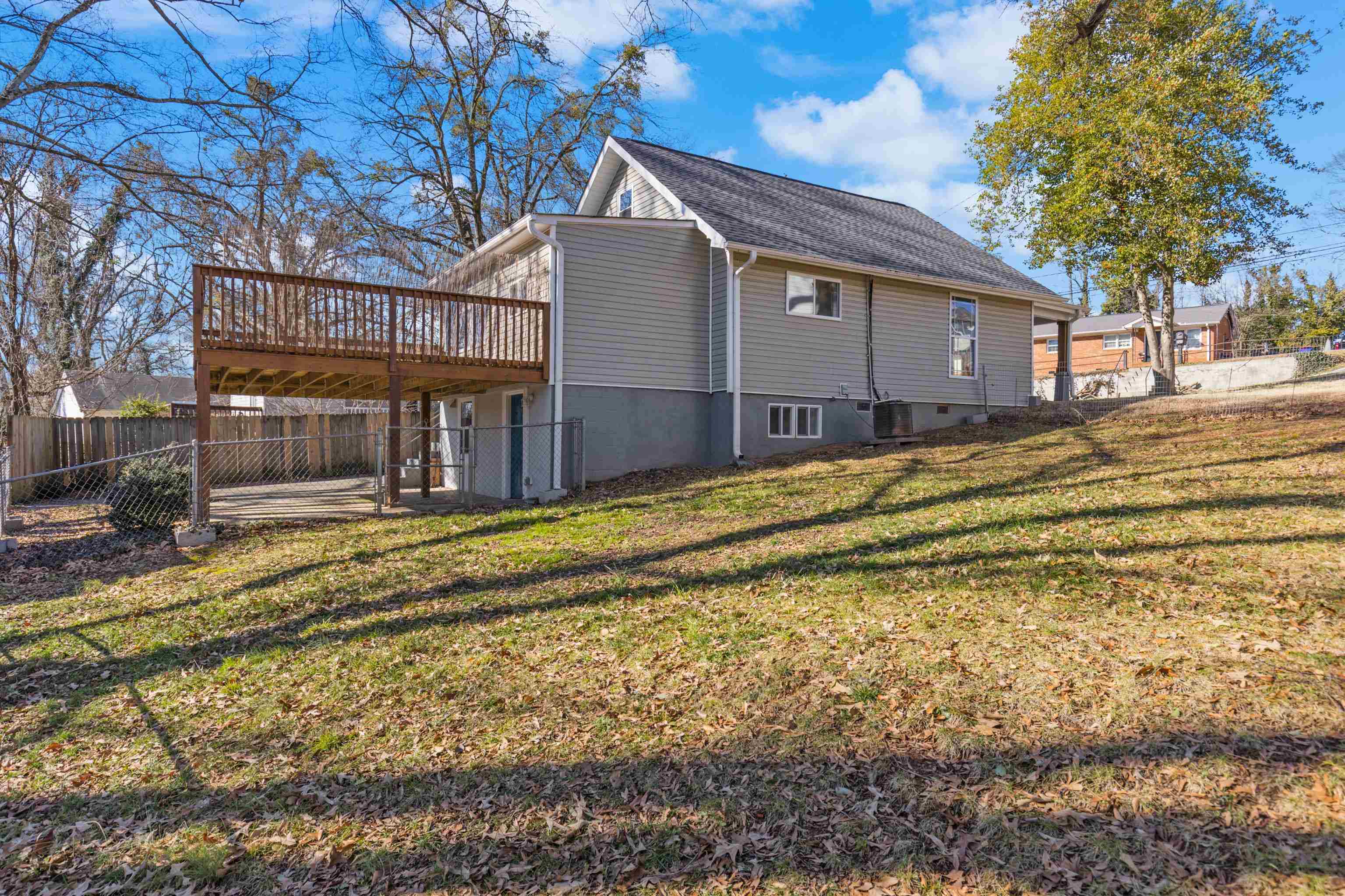 562 Lowndes Hill Road Greenville, SC 29607 - Photo 26 of 42 Gallery Image 26