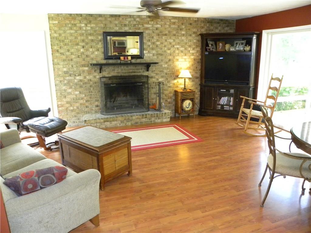 8173 North Troy Road Greenfield, IN 46140 - Photo 10 of 28 Gallery Image 10
