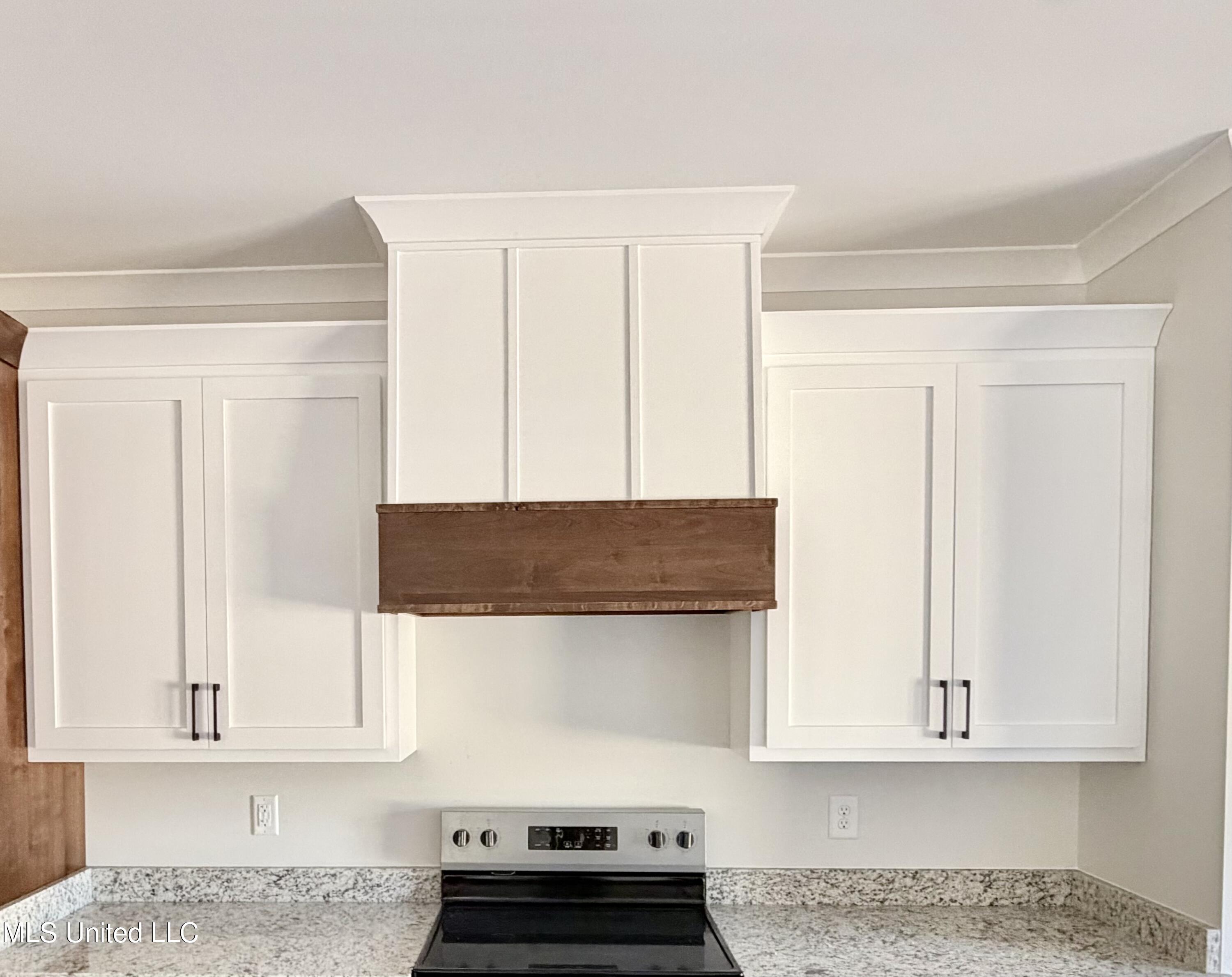 7005 Whites Farm Road Lucedale, MS 39452 - Photo 5 of 18 IMG_3375