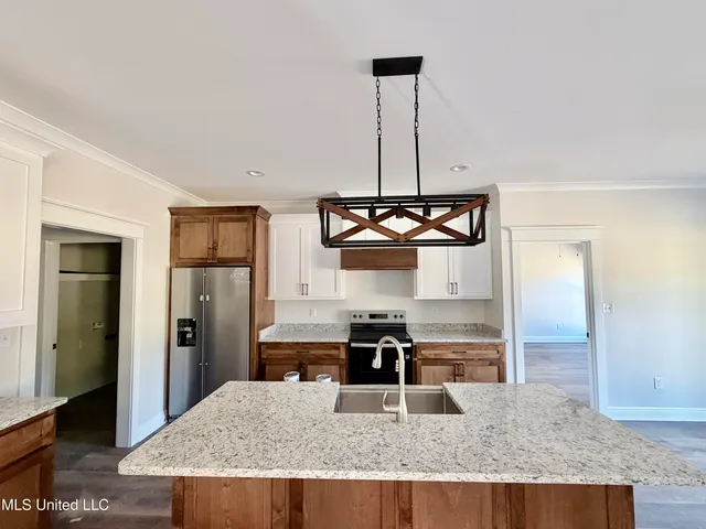 $325,000 | 7005 Whites Farm Road, Lucedale, MS 39452