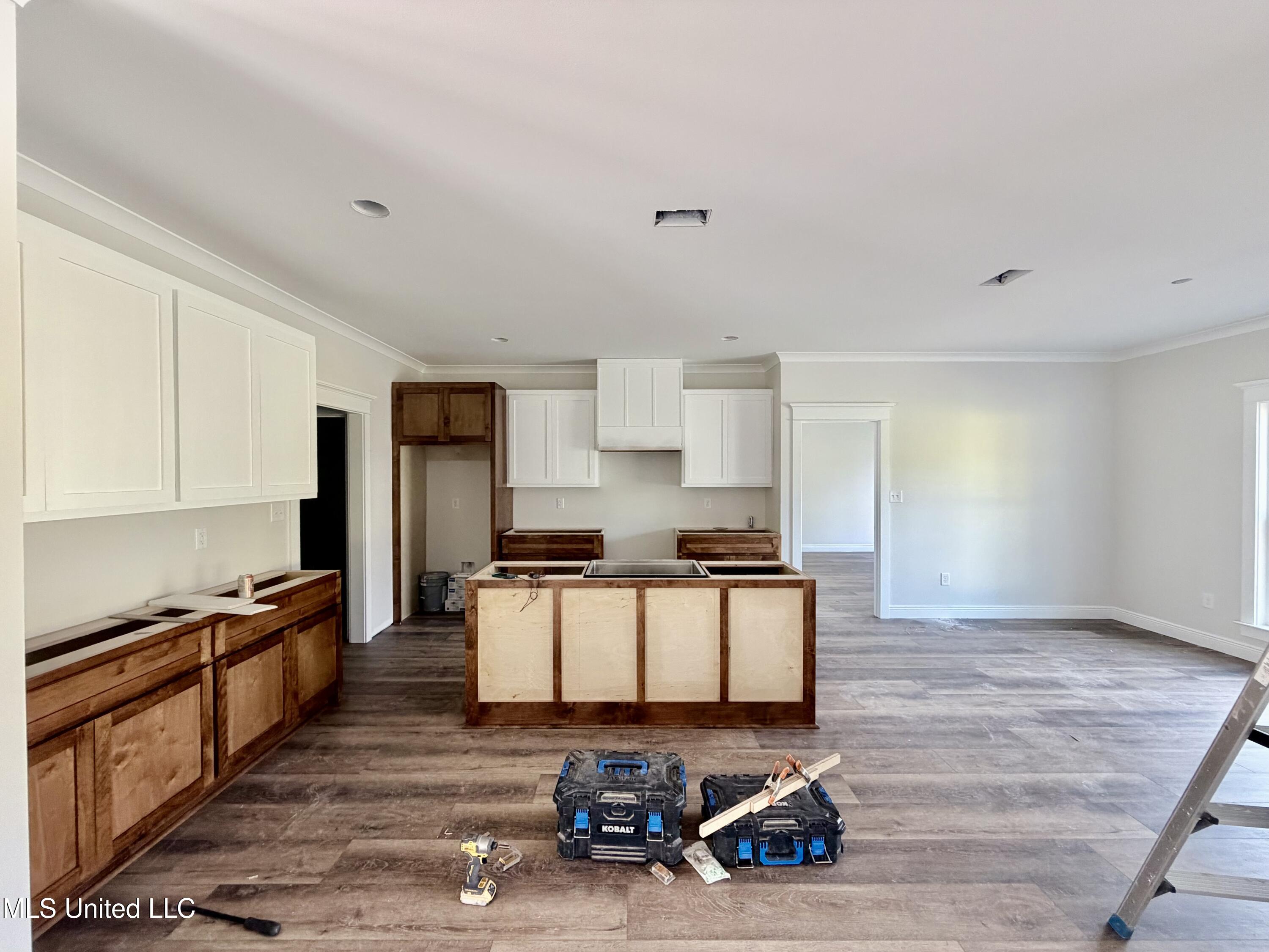 7005 Whites Farm Road Lucedale, MS 39452 - Photo 6 of 16 IMG_2945