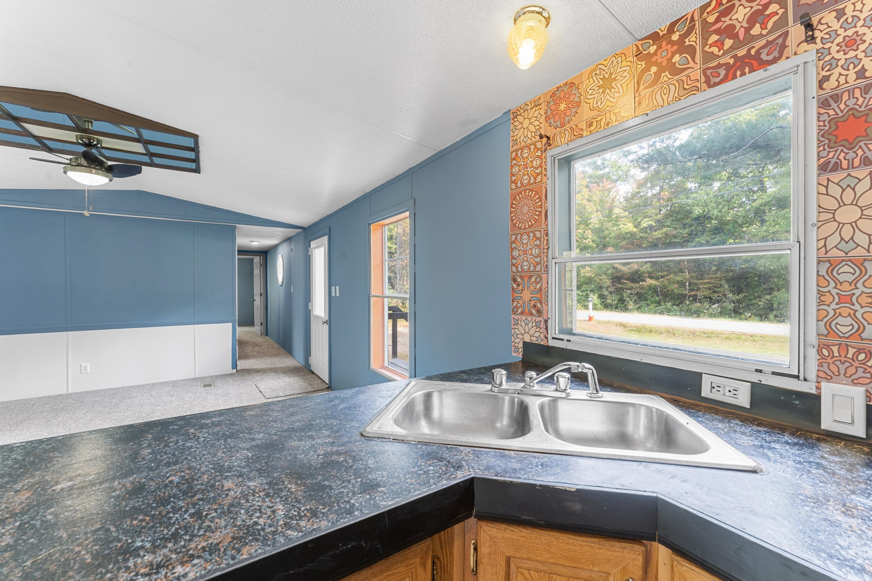 196 Hanscom Road Waterville, ME 04901 - Photo 7 of 13 Kitchen