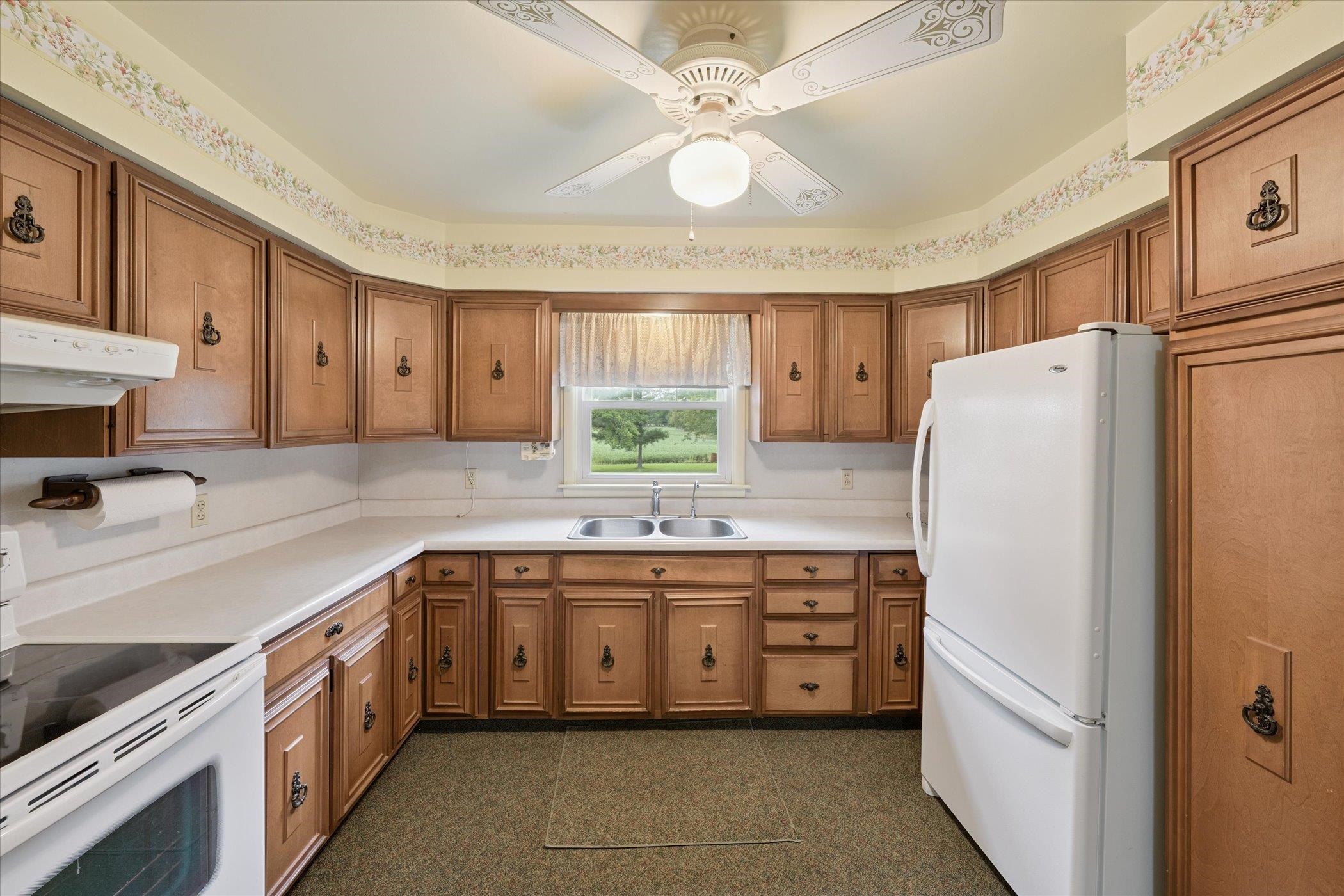 6002 South State Road Bancroft, MI 48414 - Photo 14 of 55