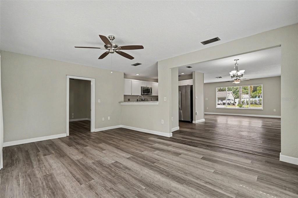 6822 Lassen Avenue New Port Richey, FL 34655 - Photo 6 of 18