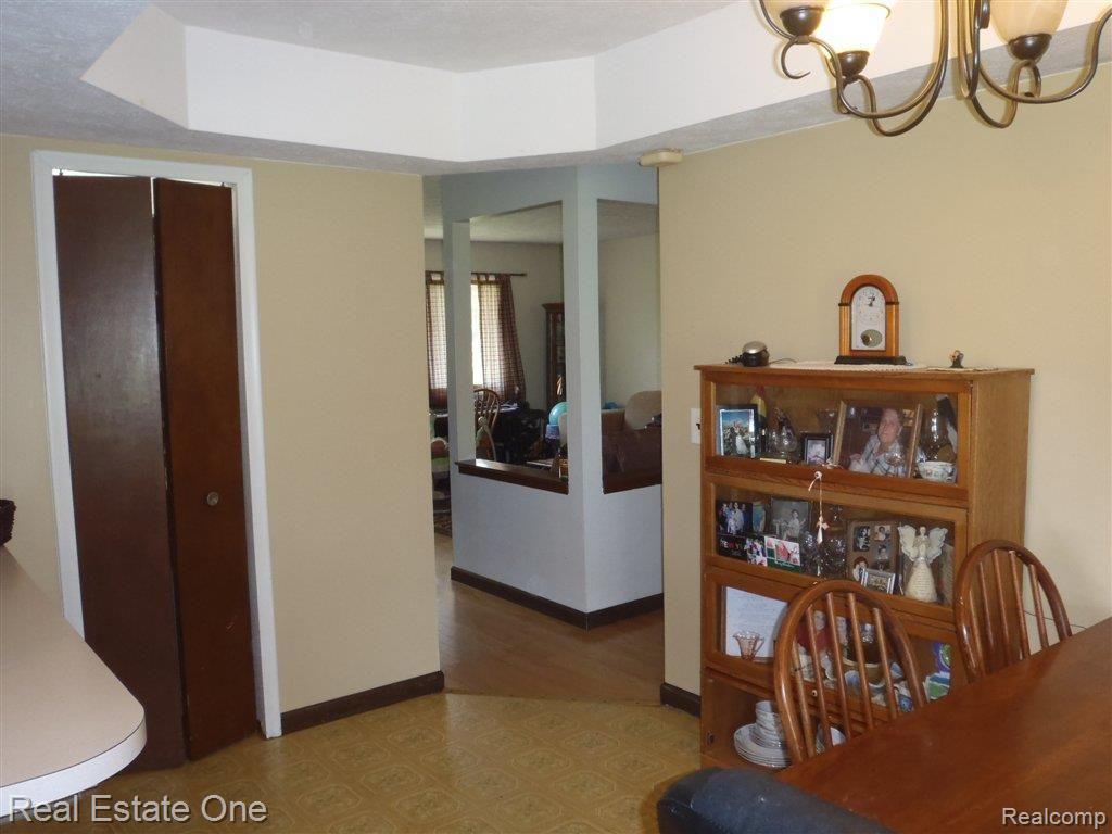 2891 Lannen Road Howell, MI 48855 - Photo 10 of 24 LANNEN 010.JPG