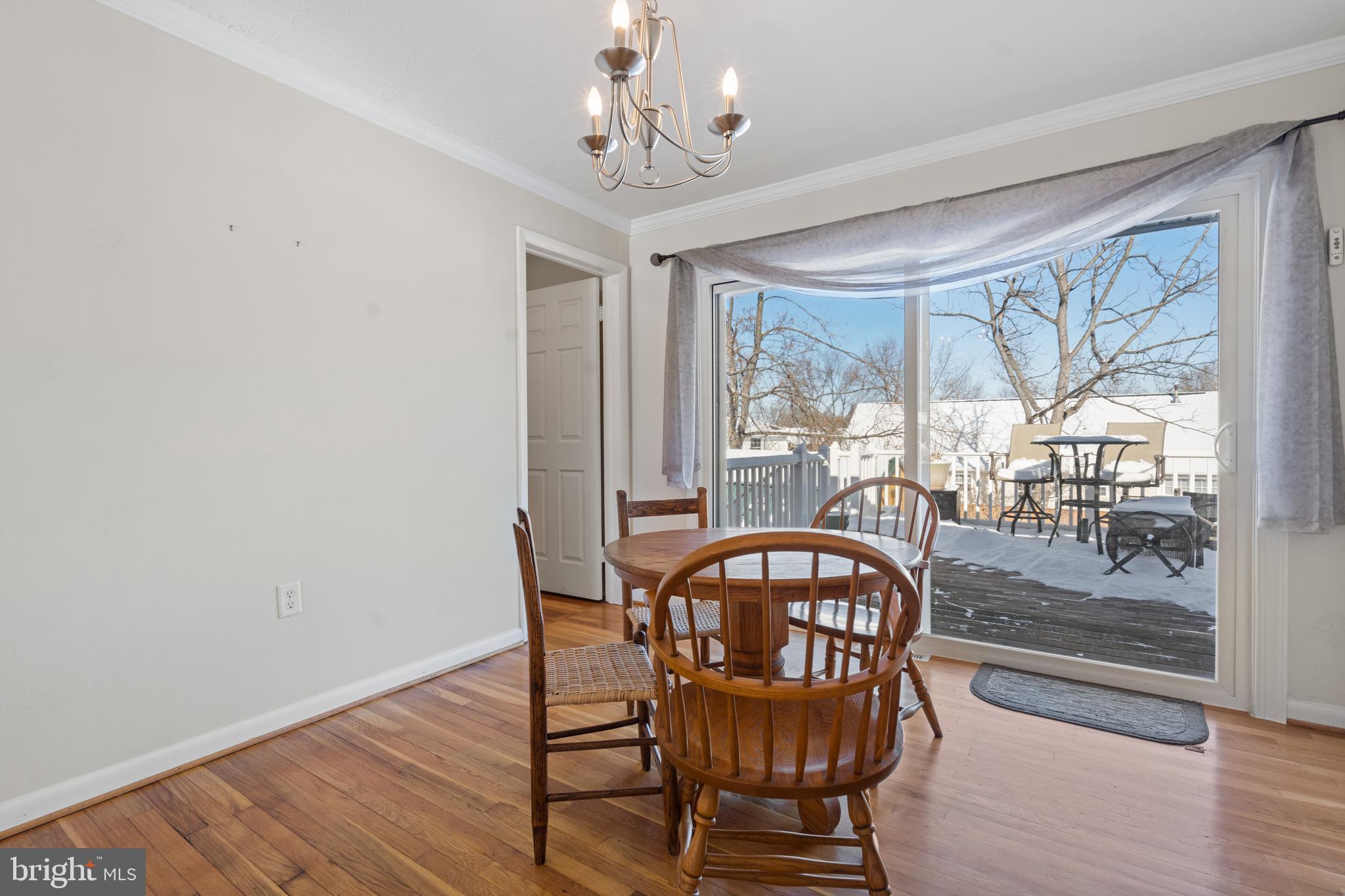 523 Applecroft Road Winchester, VA 22601 - Photo 6 of 34 Gallery Image 6