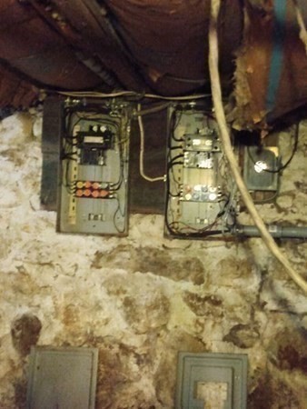 7 Maple Place Winchendon, MA 01475 - Photo 24 of 28 a view of garage