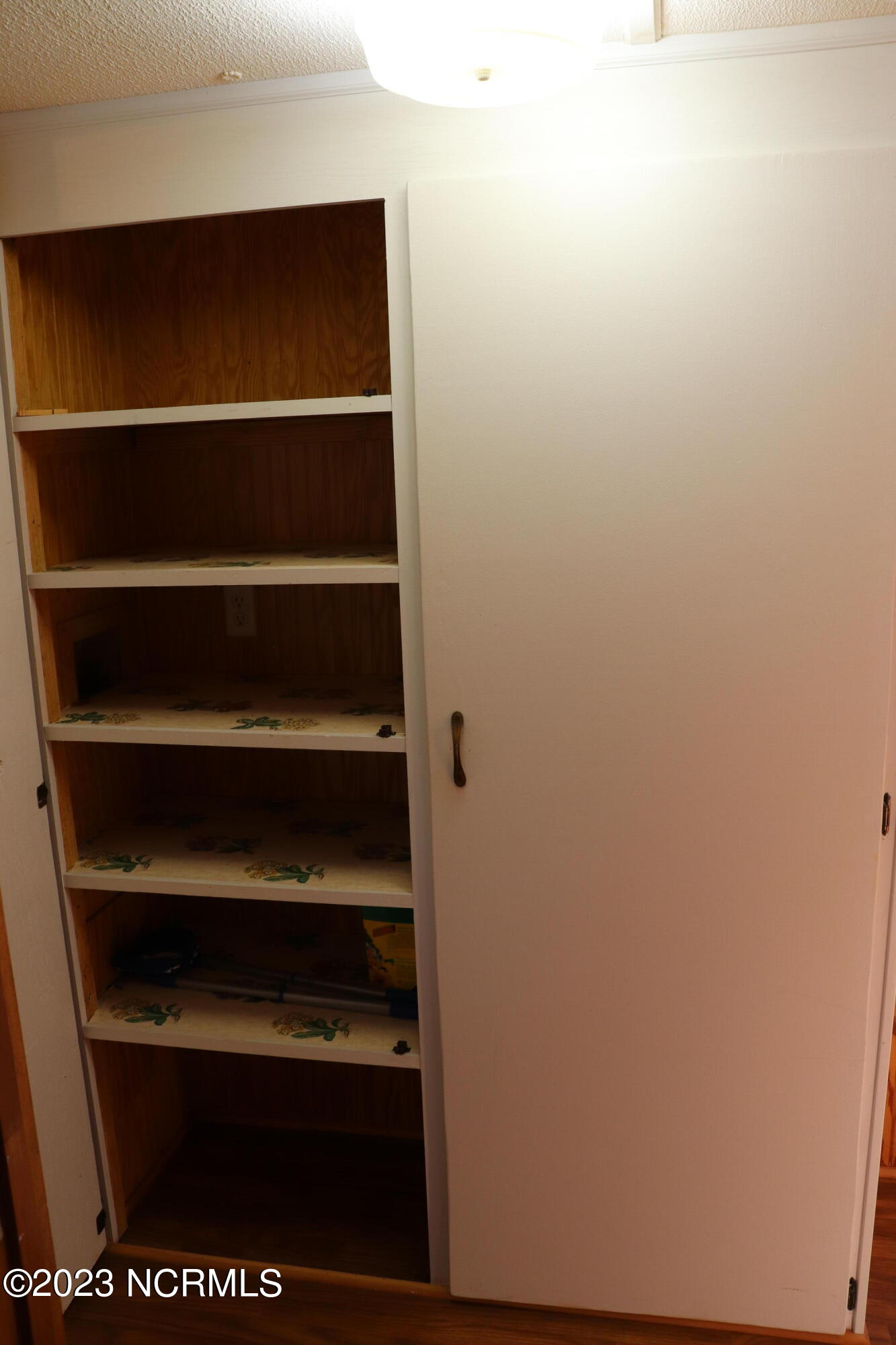1324 Deep Bottom Road Wallace, NC 28466 - Photo 11 of 25 hall cabinets
