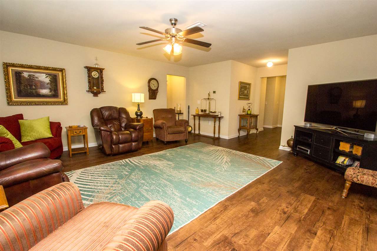 6931 Crimson Ridge Street Gulf Shores, AL 36542 - Photo 5 of 37