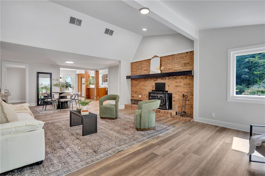 2573 Bonds Lake Road Northwest Conyers, GA 30012 - Photo 10 of 46