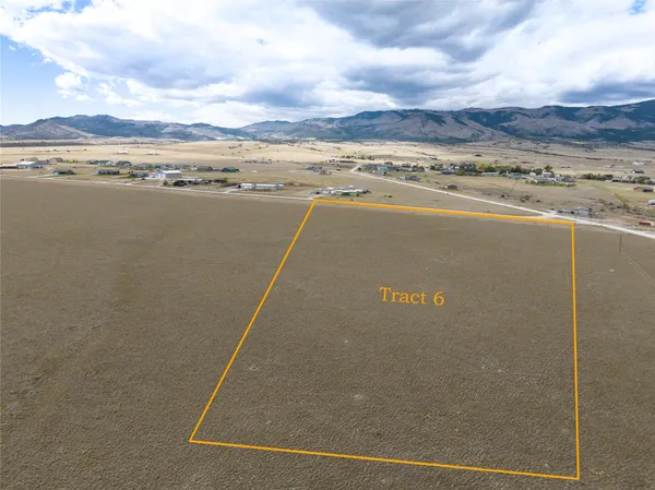$310,000 | 6 Desert Drive, Townsend, MT 59644