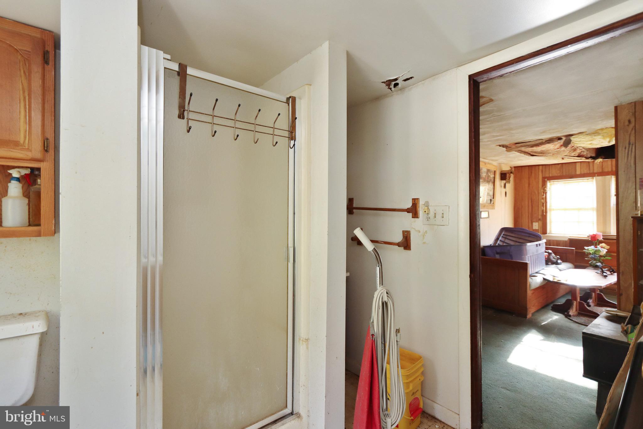 2716 Frederick Road Baltimore, MD 21228 - Photo 30 of 45 Gallery Image 30