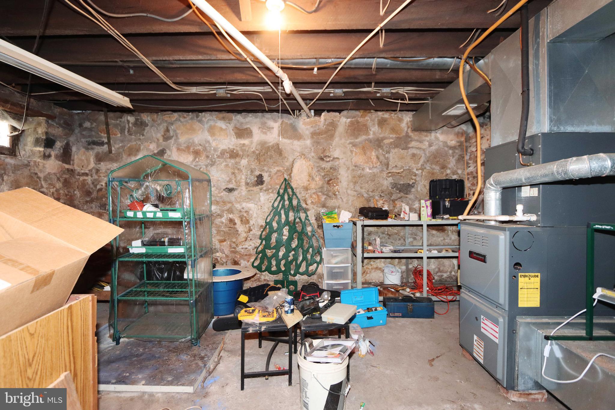2716 Frederick Road Baltimore, MD 21228 - Photo 36 of 45 Gallery Image 36