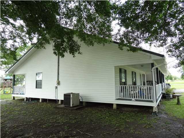 12409 Back Road Jeanerette, LA 70544 - Photo 25 of 30 Additional Photo