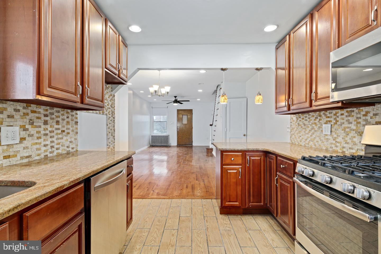 7320 Briar Road Philadelphia, PA 19138 - Photo 9 of 19 Gallery Image 9