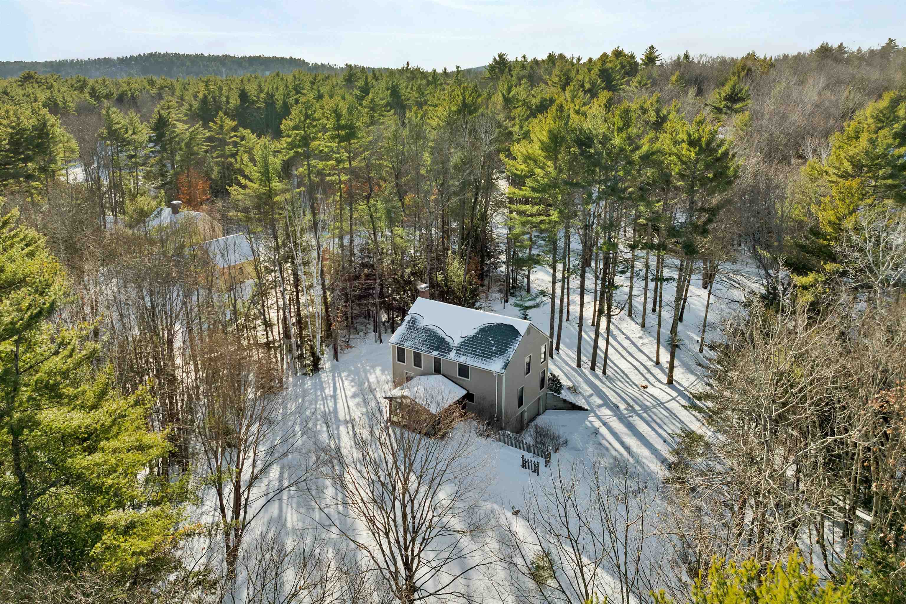 26 Orchards Road Wolfeboro, NH 03894 - Photo 2 of 33