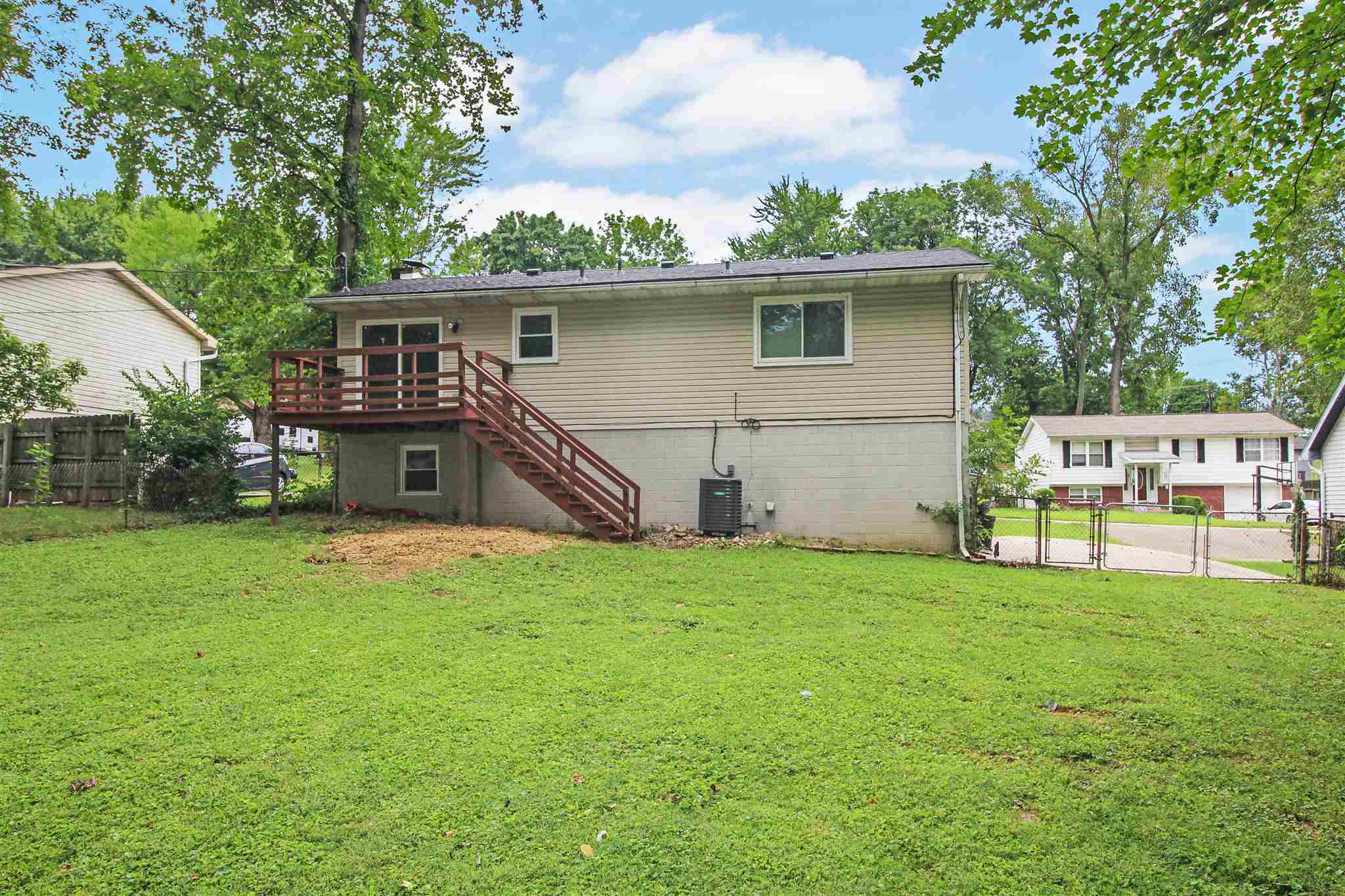 6697 Springvale Drive Newburgh, IN 47630 - Photo 2 of 19 Gallery Image 2