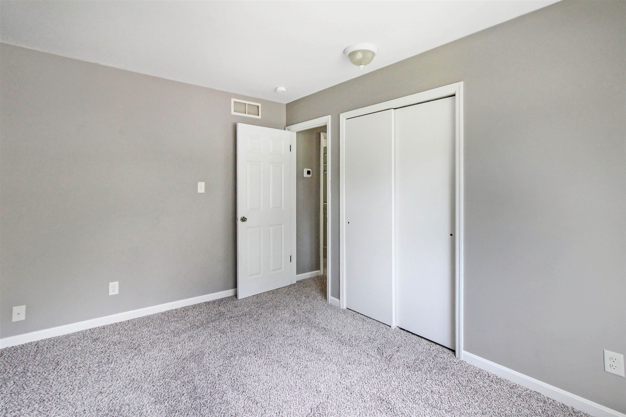 6697 Springvale Drive Newburgh, IN 47630 - Photo 13 of 19 Gallery Image 13