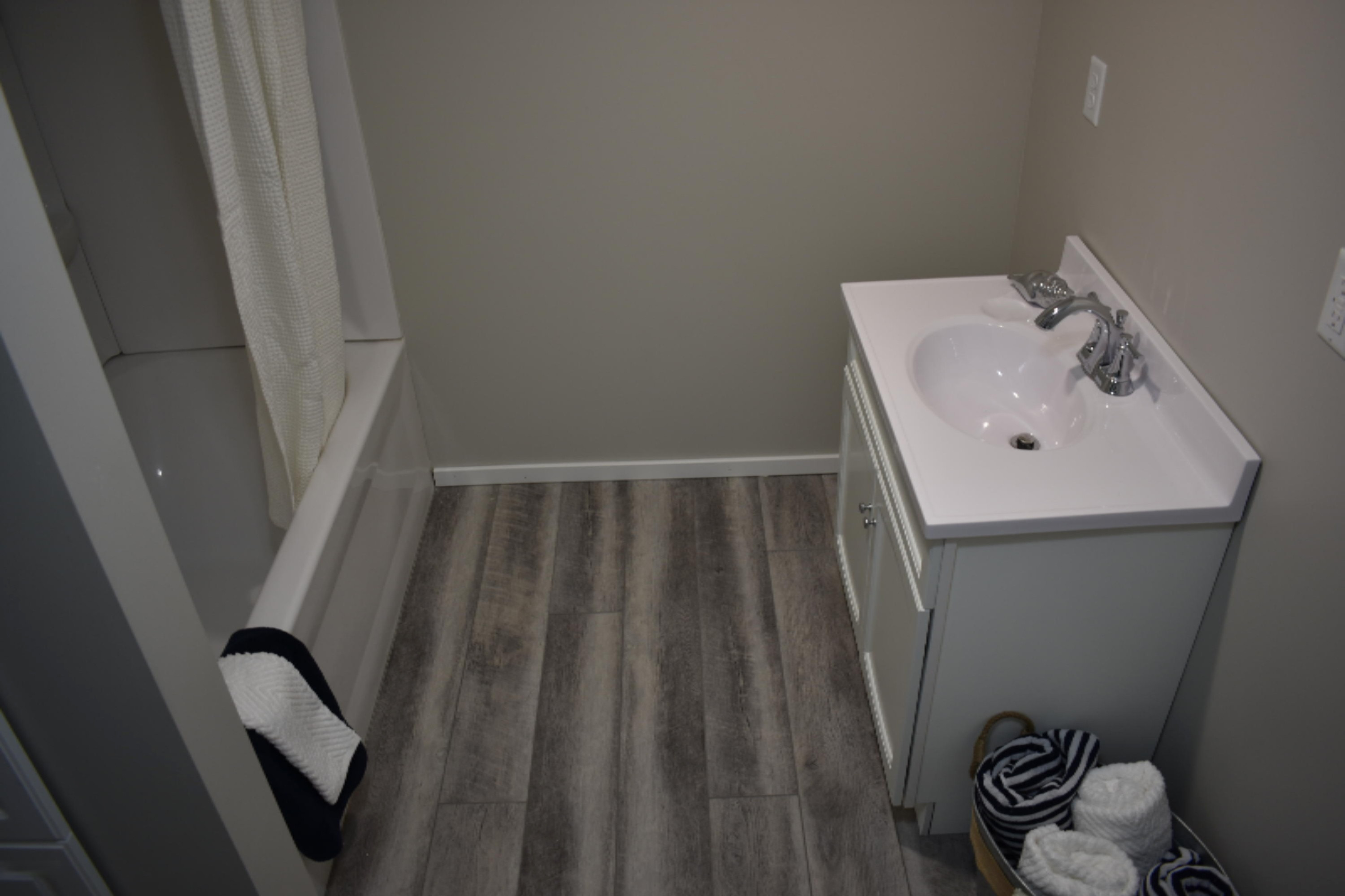 236 10 Mile Road Northwest Sparta, MI 49345 - Photo 11 of 23 Lower level bath