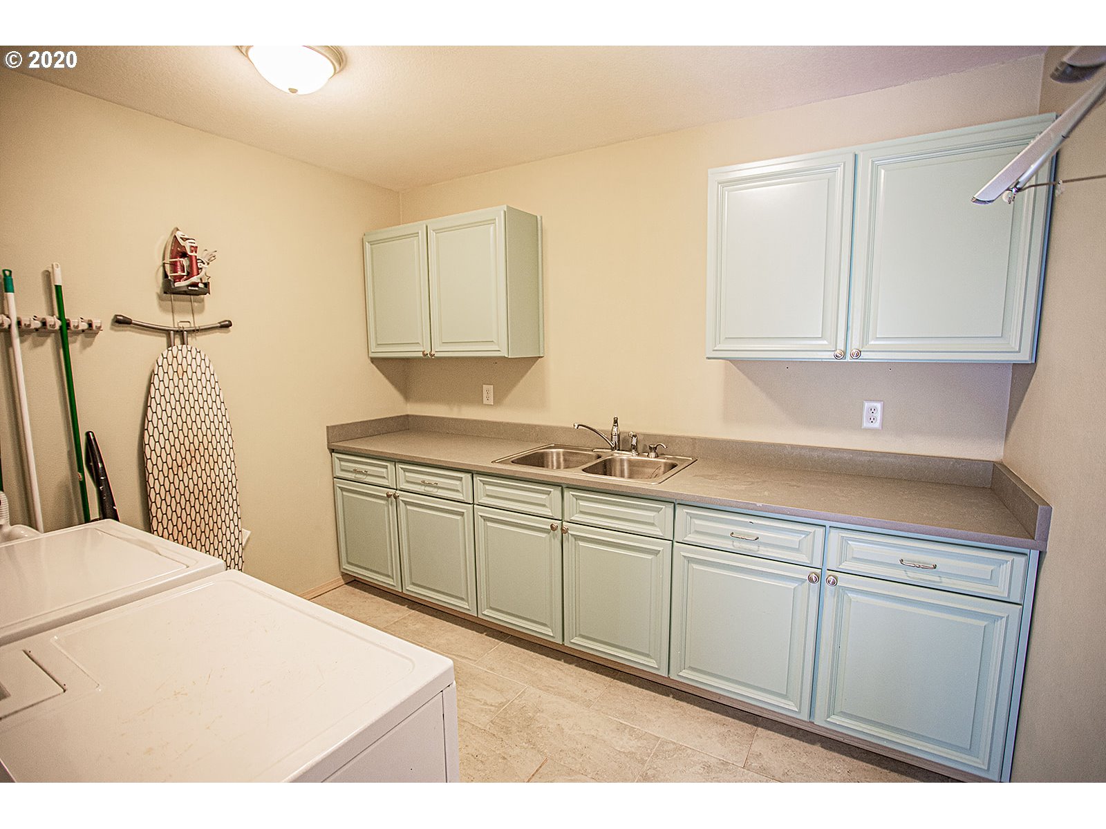 42 Boulder Ridge Drive Carson, WA 98610 - Photo 13 of 26 Laundry