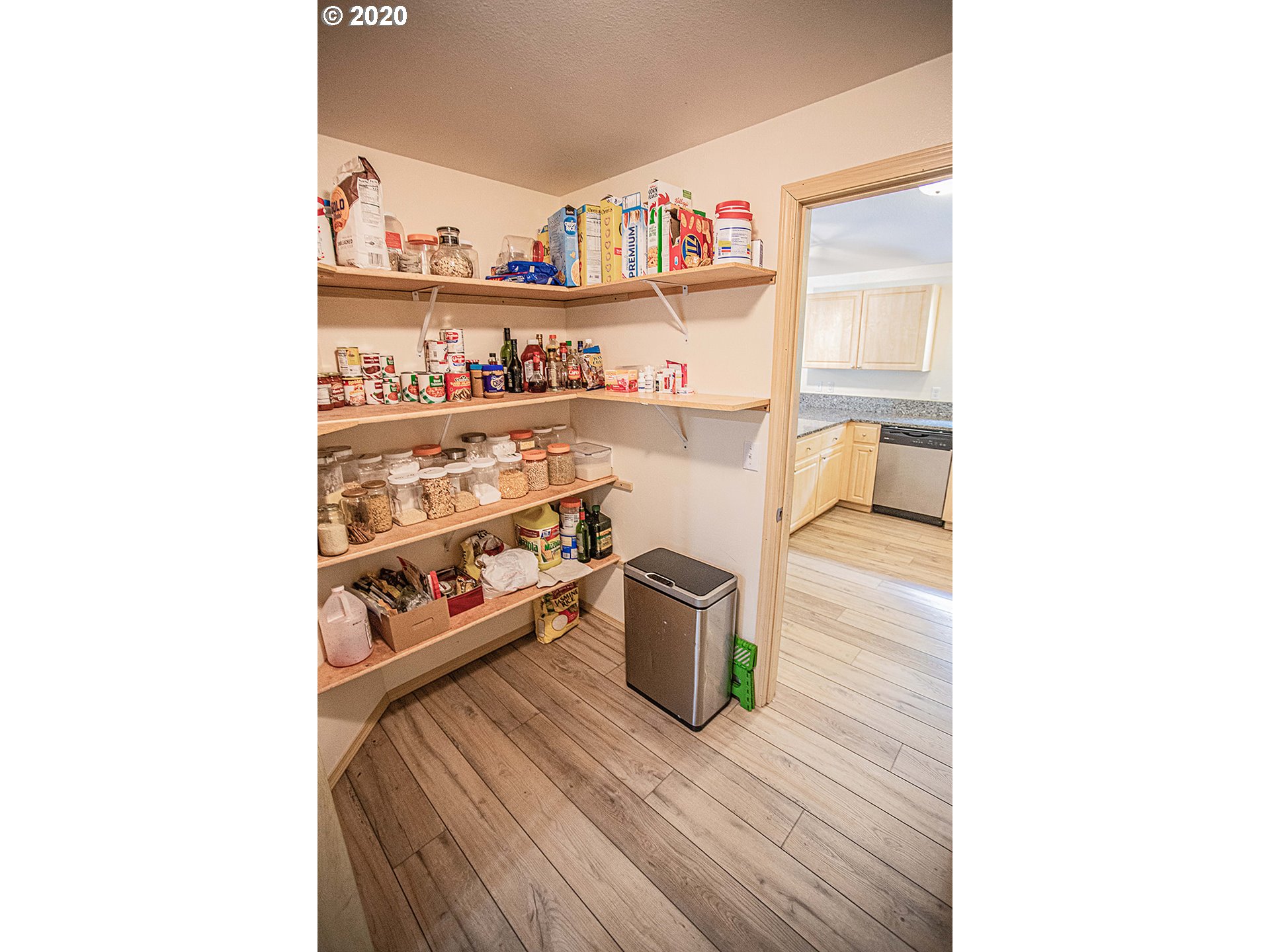 42 Boulder Ridge Drive Carson, WA 98610 - Photo 7 of 26 Pantry