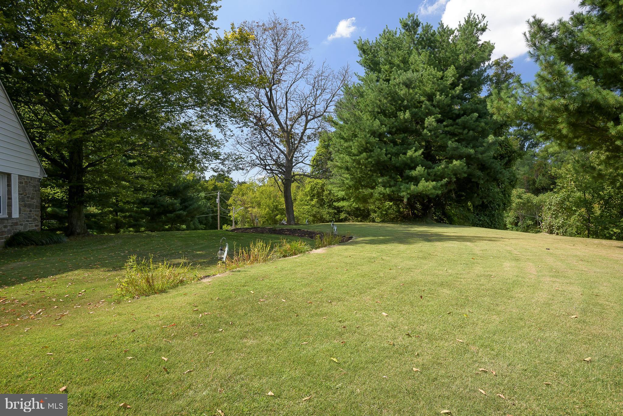 1329 Rolling Rd. Catonsville, MD 21228 - Photo 22 of 30 Exterior (Rear)