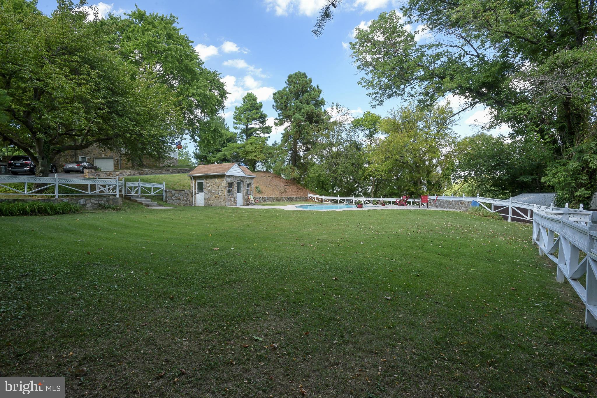 1329 Rolling Rd. Catonsville, MD 21228 - Photo 24 of 30 Exterior (Rear)