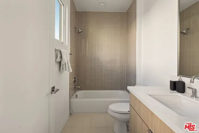 $1,199,000 | 6118 Marbella Lane, Los Angeles, CA 90038