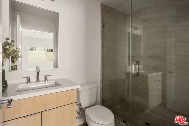 $1,199,000 | 6118 Marbella Lane, Los Angeles, CA 90038