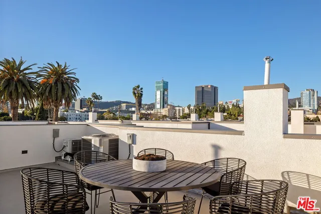 $1,199,000 | 6118 Marbella Lane, Los Angeles, CA 90038