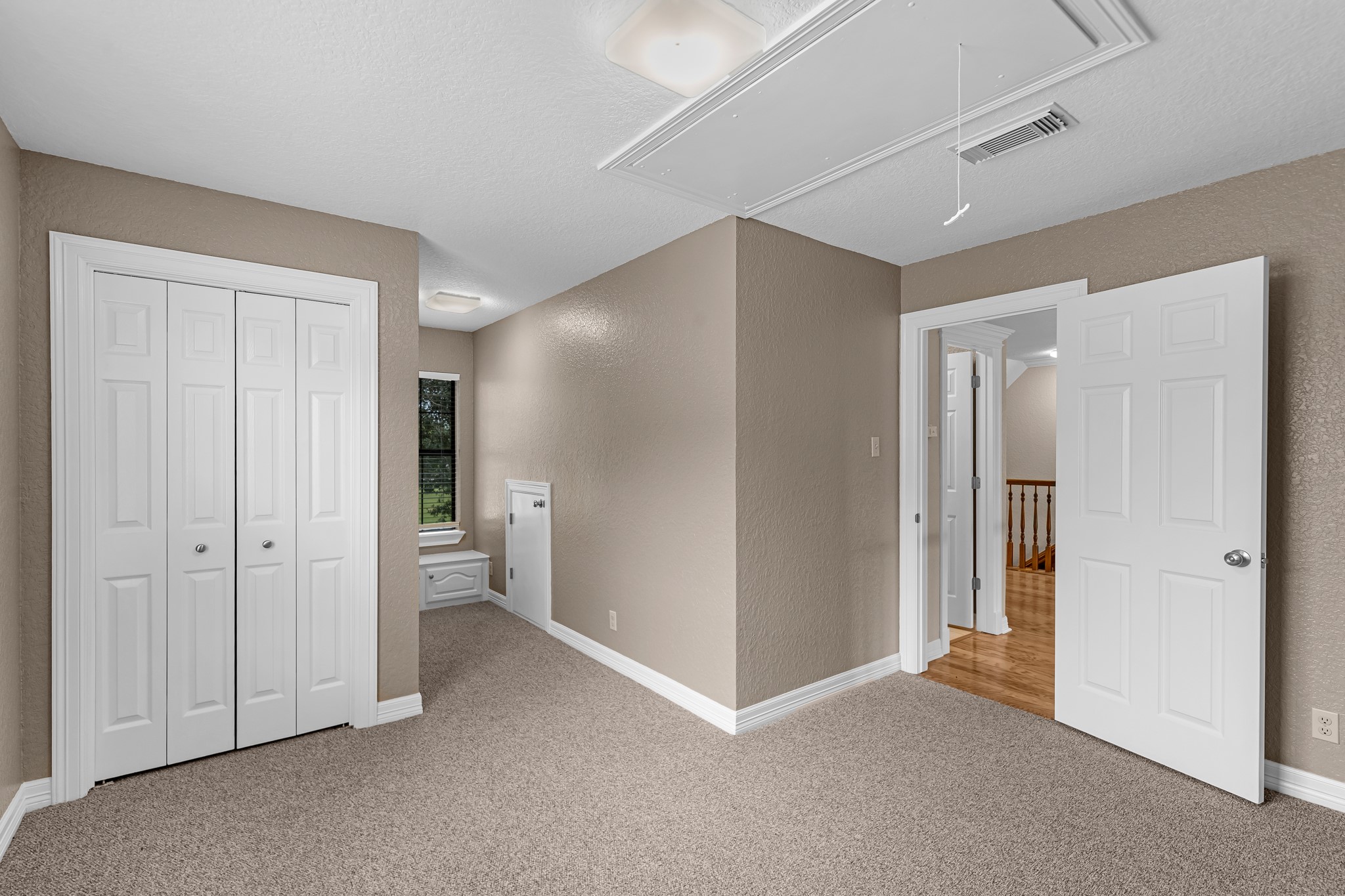 24849 County Road 48 Angleton, TX 77515 - Photo 26 of 48 a view of an empty room