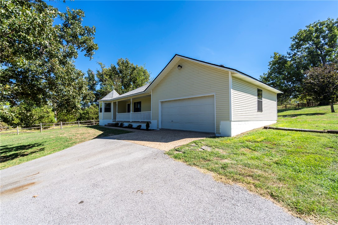 1341 Fire Tower Road Elkins, AR 72727 - Photo 2 of 38 Gallery Image 2