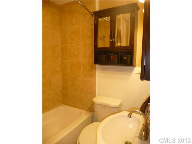 6315 Vernedale Road Charlotte, NC 28212 - Photo 11 of 14 Gallery Image 11