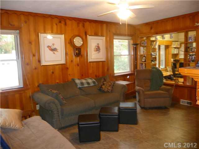 6315 Vernedale Road Charlotte, NC 28212 - Photo 5 of 14 Gallery Image 5