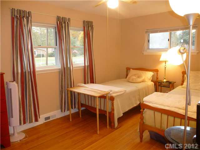 6315 Vernedale Road Charlotte, NC 28212 - Photo 10 of 14 Gallery Image 10