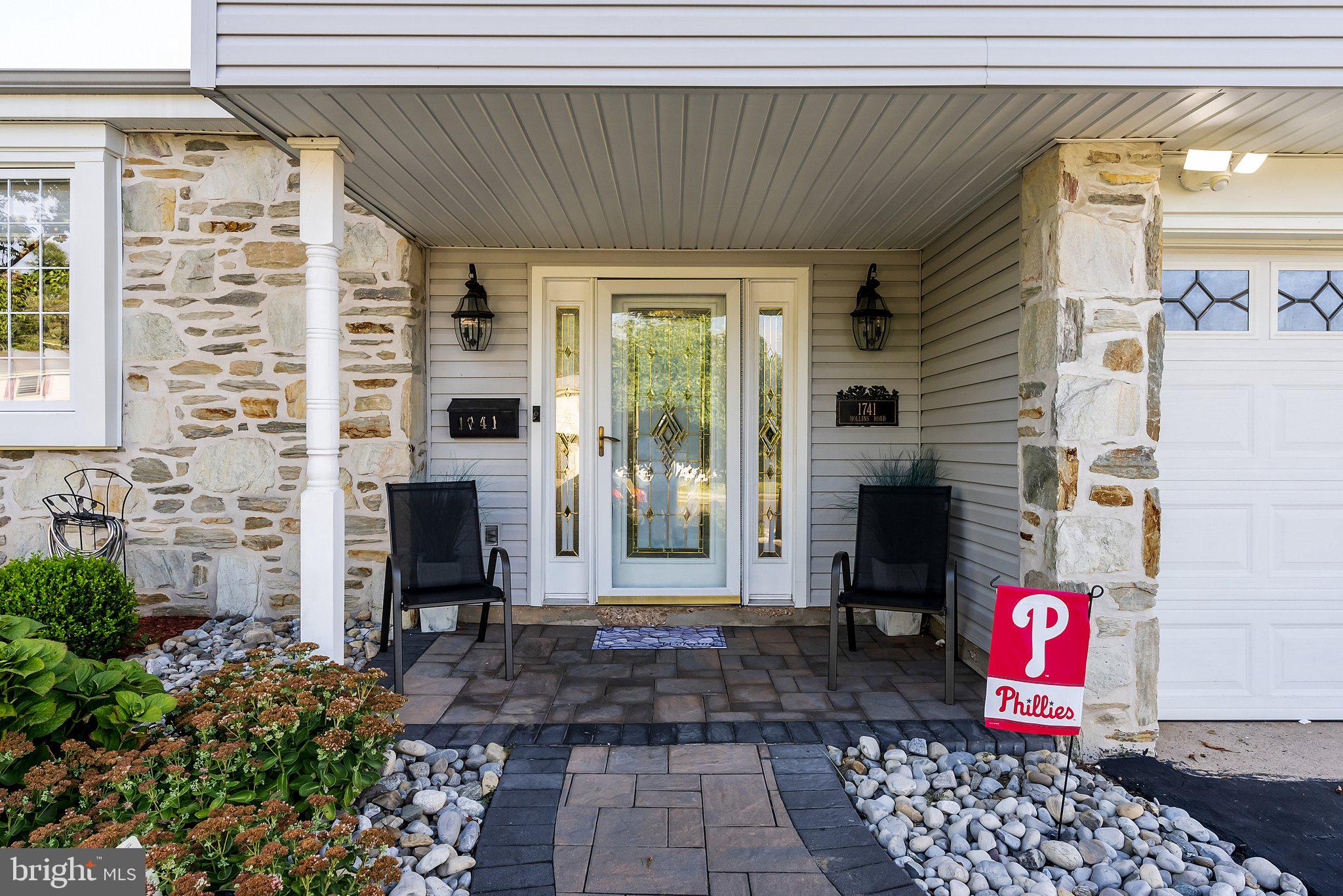 1741 Hollins Road Bensalem, PA 19020 - Photo 3 of 31 Gallery Image 3