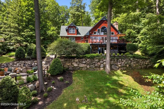 $2,849,000 | 15 Green Harbour Lane, Lake George, NY 12845
